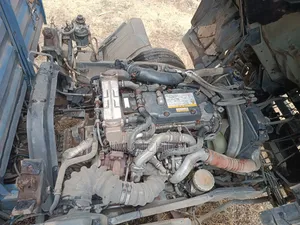 Treni ya Isuzu FRR90 Open Body