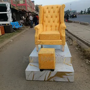 Kiti cha Pedicure, Pouf na Podium ya Marumaru Iliyopakwa