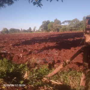 Kitalu cha 50x100 kinauzwa Kiambu