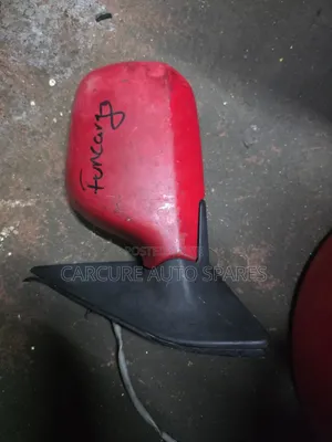 Kioo cha Ndani cha Toyota Funcargo (Kimetumika)