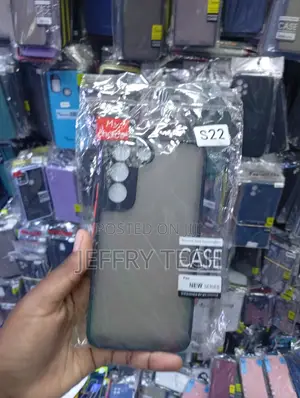 Matte Protective Back Case for Samsung Galaxy S22