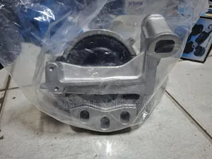 Mazda CX-5 Diesel Right Engine Mounting