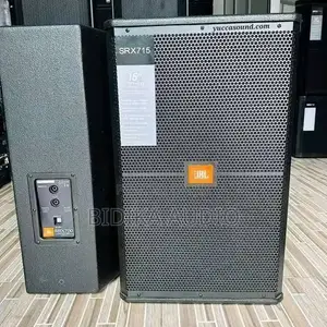 JBL SRX715 Spika za Kitaalamu za Njia Mbili Passive 15-inchi