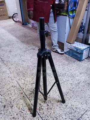Professional Tripod Stand