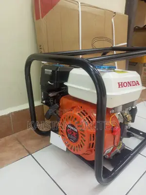 Honda Petrol Concrete Vibrator with 45mm Poker Shaft