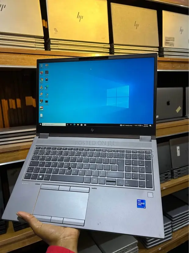 HP ZBook 15 G8 32GB Core i7 512GB SSD RTX A2000 - 1