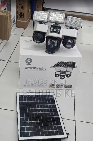 Kamera ya Usalama ya V380 Pro 3-Lens PTZ Inayotumia Jua na Taa