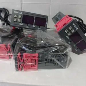 STC-3028 Temperature Humidity Controller