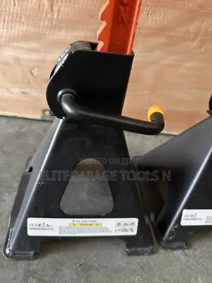 Sunshine Italy 3-Ton Heavy Duty Safety Stands