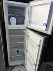Mika 210L Fridge - Kidogo Imetumika - 5