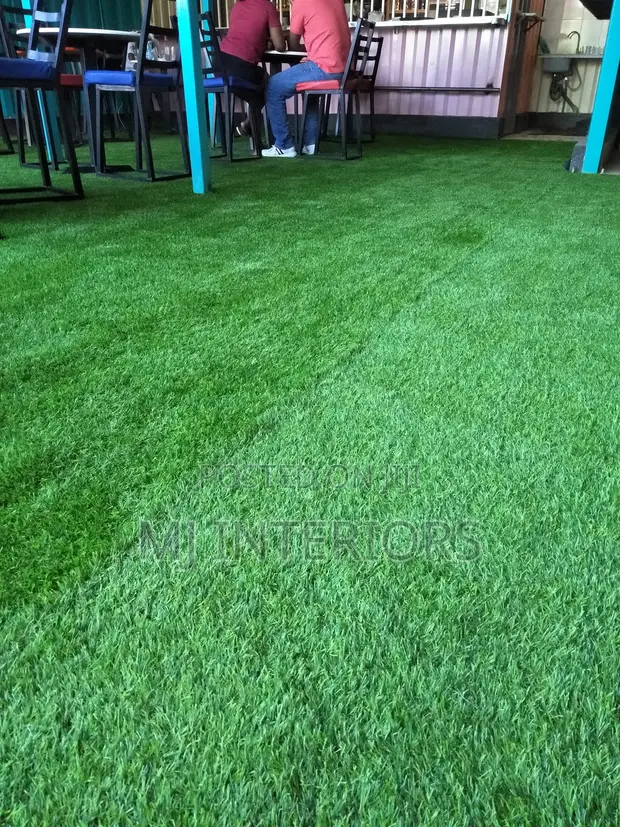 Artificial Lawn Grass Carpet - Low Maintenance - 1