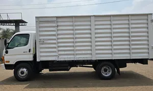 Hyundai HD72 2014 White Mini Truck
