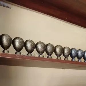 Fimbo za Pazia za Kisasa Zilizopakwa Rangi na Maua