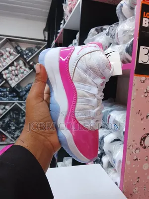 Air Jordan 11 Pink White Viatu vya Watoto