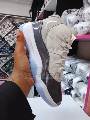 Viatu vya Watoto vya Air Jordan 11 Rangi ya Kijivu