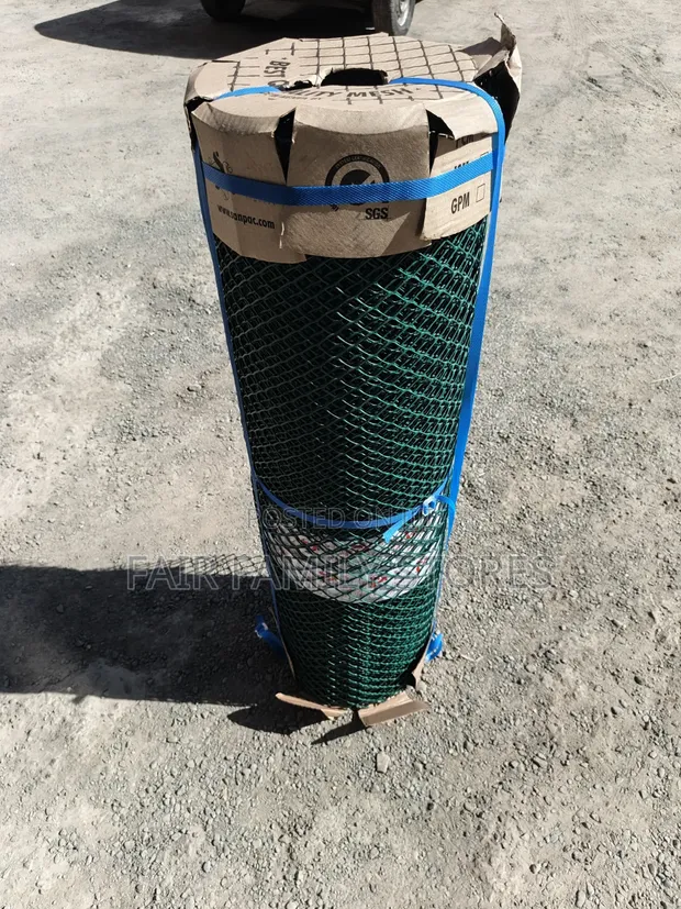 Poultry Plastic Mesh - 1