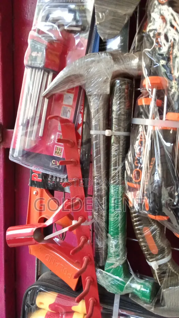 Heavy Duty Nail Hammer - 1
