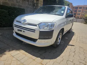 Toyota Probox 2019 Nyeupe