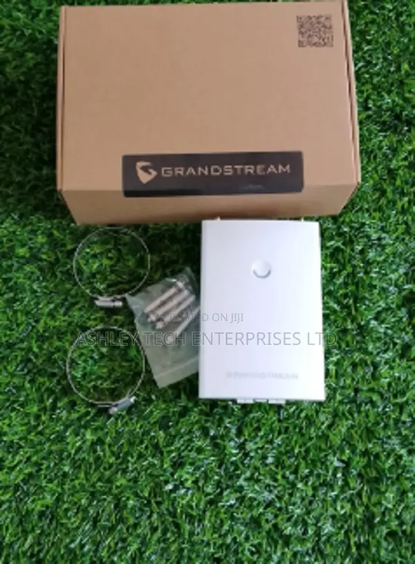 Grandstream GWN7630 4x4 MU-MIMO Wireless Access Point - 1