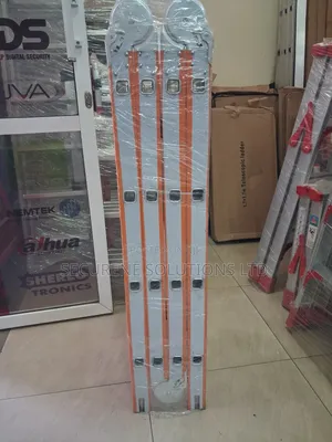 Ngazi ya Kukunja ya Matumizi Mengi 4x4 Futi 16