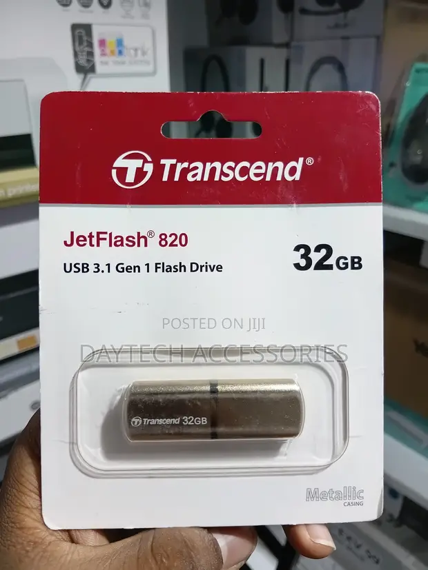 Transcend JetFlash 820 32GB Pen Drive Gold - 1