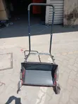 Manual Lawn Mower - 1