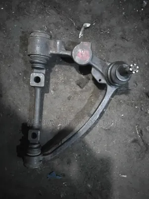 Ex Japan Toyota Townace 4WD Control Arm