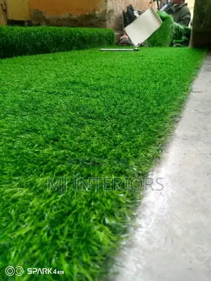 Artificial Grass Carpet - Green Lawn Look