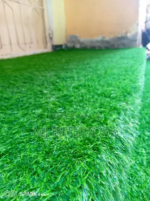 Synthetic Grass Carpet for Gardens and Outdoor Areas