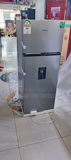 Hisense 205L Top Freezer Refrigerator
