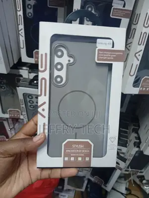 Kifuniko cha Simu cha Matte Magnetic chenye Chaji ya MagSafe