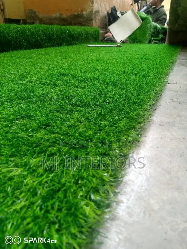 Synthetic Grass Rolls for Lawns and Landscape Projects - 1