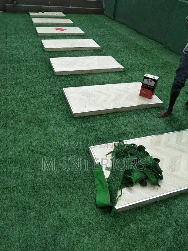 Artificial Grass Matting for Home and Garden - 1