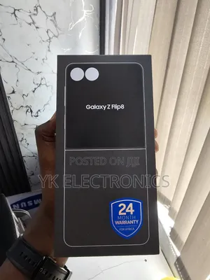 New Samsung Galaxy Z Flip8 256GB Black