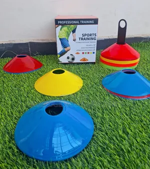 50 Football Training Cones