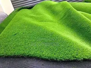 Nyasi Bandia kwa Maeneo ya Kisasa na Bustani
