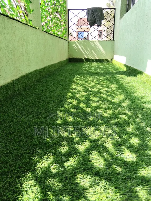 Nyasi Bandia kwa Bustani na Mandhari - 1