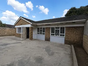 Bungalow ya Vyumba 3 vya Kulala Inapangishwa South B Golden Gate