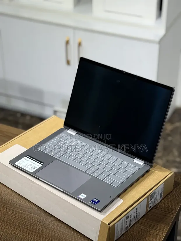 New HP OmniBook X Flip 14" 16GB Intel Core Ultra 7 1TB SSD - 1
