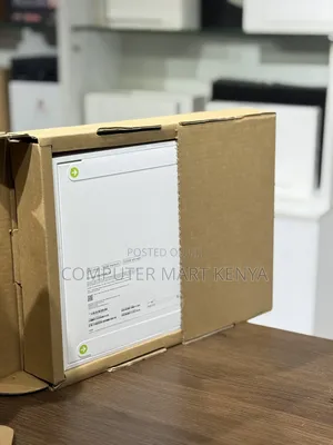 New Apple MacBook Air M3 16GB RAM 512GB SSD