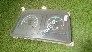 Mitsubishi Canter Speedometer/Clock