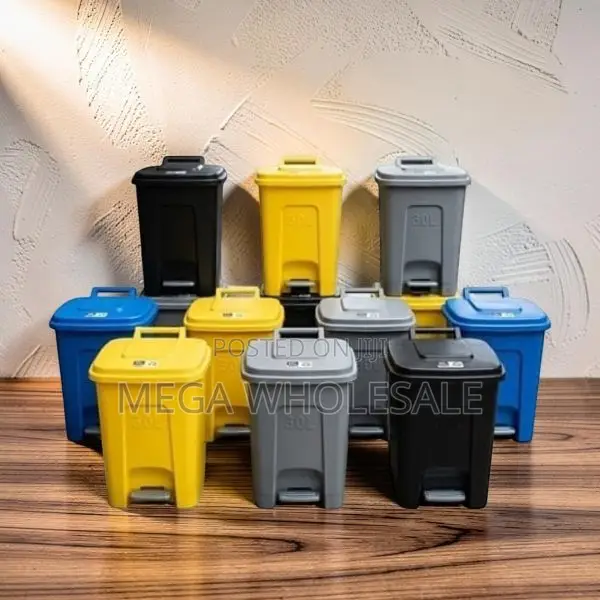Pipa la Taka la Lita 30 la Plastiki Ngumu lenye Pedi - 1