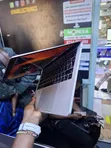 Apple MacBook Pro 2017 8GB Intel Core i5 256GB SSD - 3