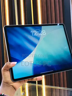 Apple iPad Air 13" (2024) 256GB Gray