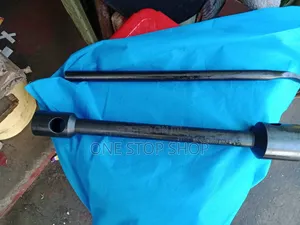 Trucks Wheel Spanner With Contoured Leverage Bar