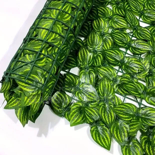 Perfect for Outdoor Décor Lovers Artificial Fence - 1