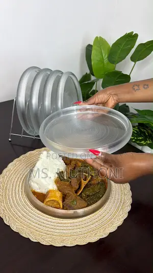 Modern Aesthetics  6pcs Glass Plates