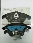 Genuine Mercedes Front Brake Pads. - 1