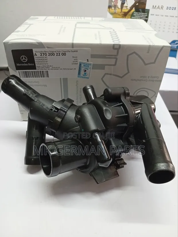 Genuine Mercedes Engine Thermostat Housing/Coolant Thermostat Housing. - Industrial Area (Nairobi) - - 1