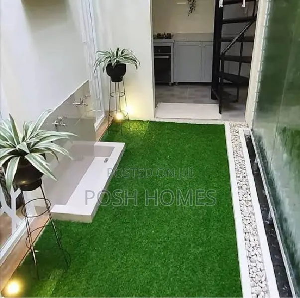Artificial Quality Grass Carpet - 1